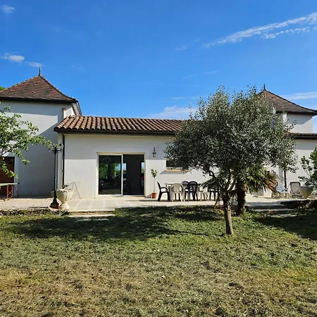 La Bâtisse A Deux Tours Lalbenque