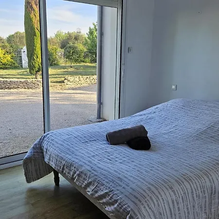 La Bâtisse A Deux Tours Casa de Férias *